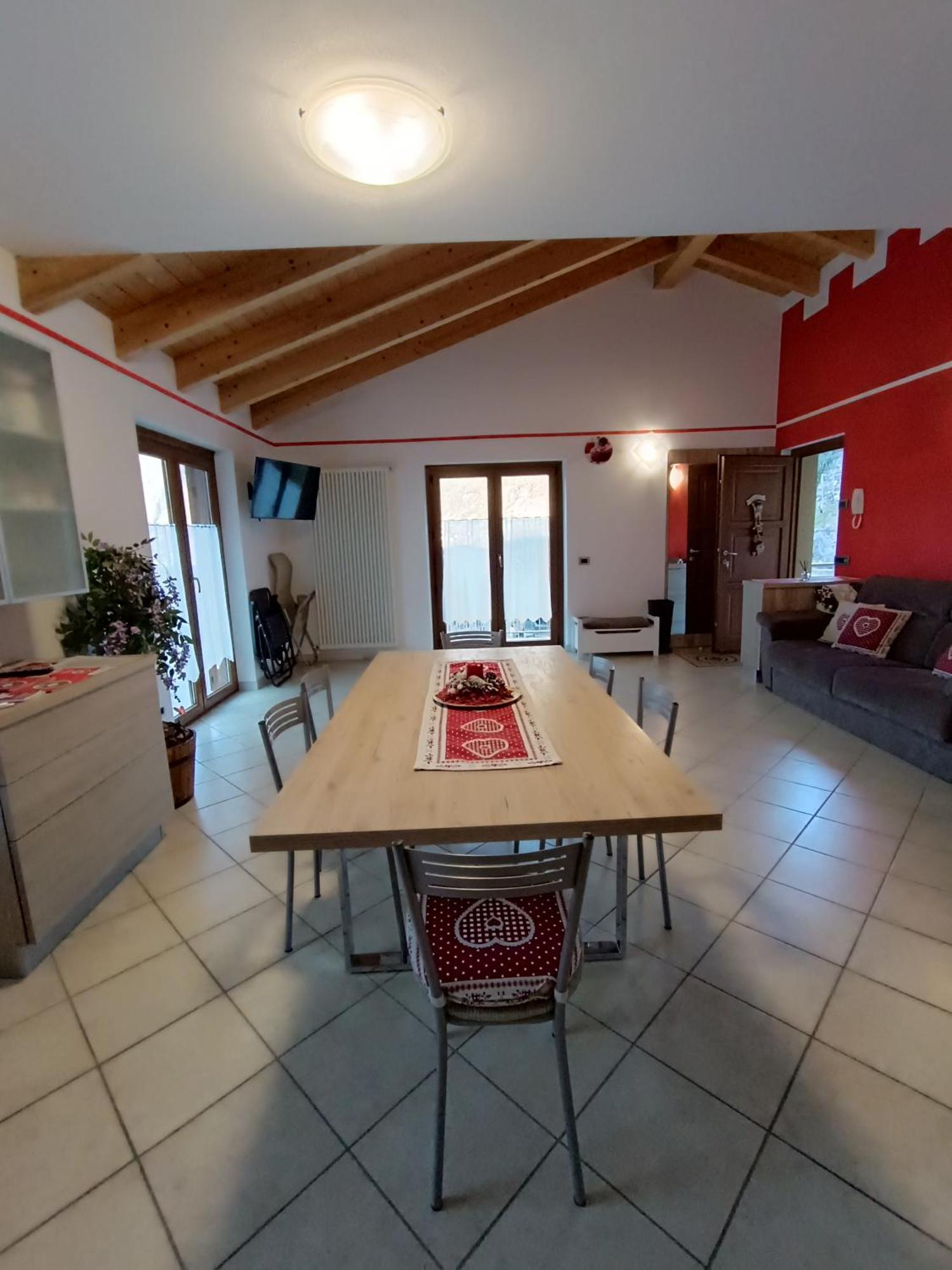 Ferienwohnung Pisolo Selvaggio Tirano Zimmer foto