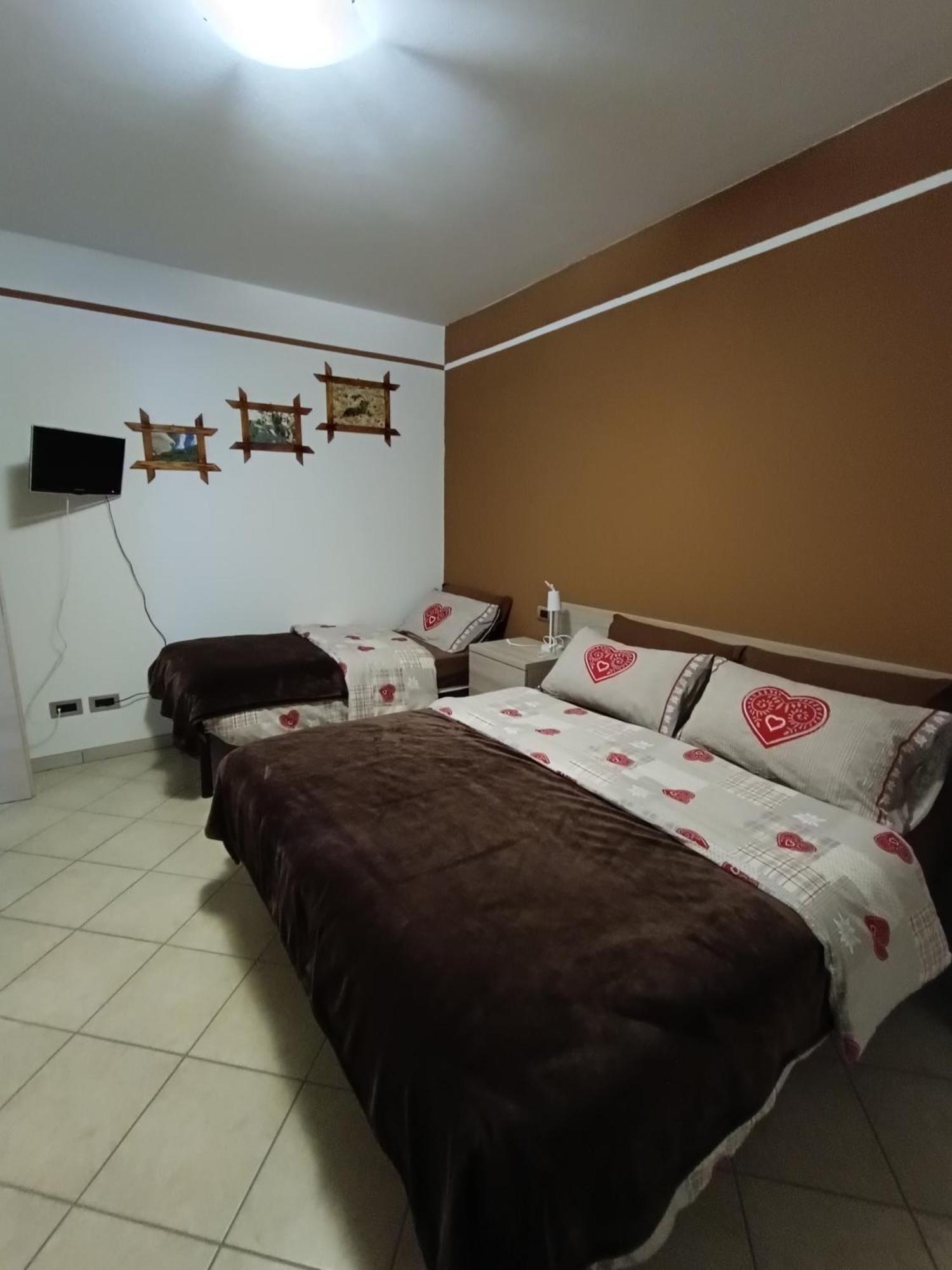 Ferienwohnung Pisolo Selvaggio Tirano Zimmer foto