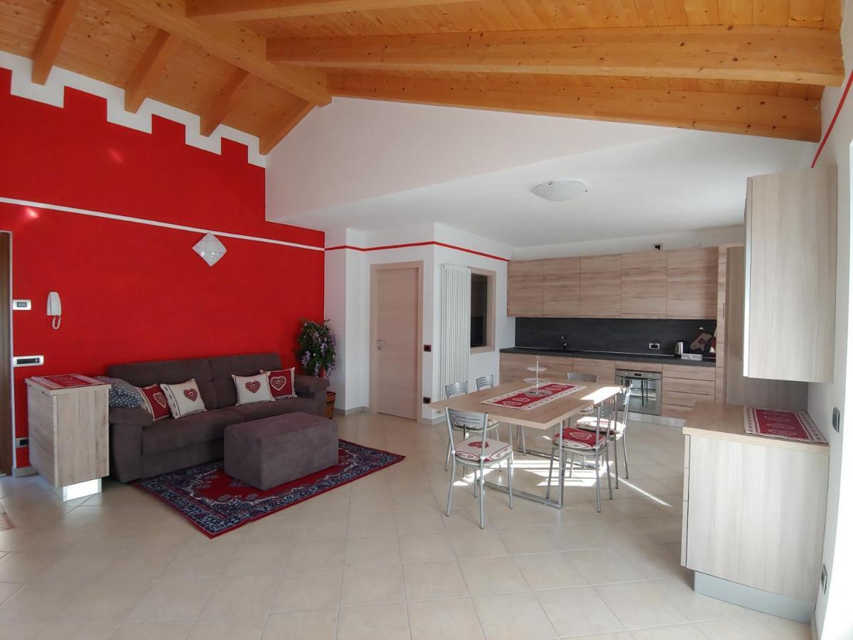 Ferienwohnung Pisolo Selvaggio Tirano Exterior foto